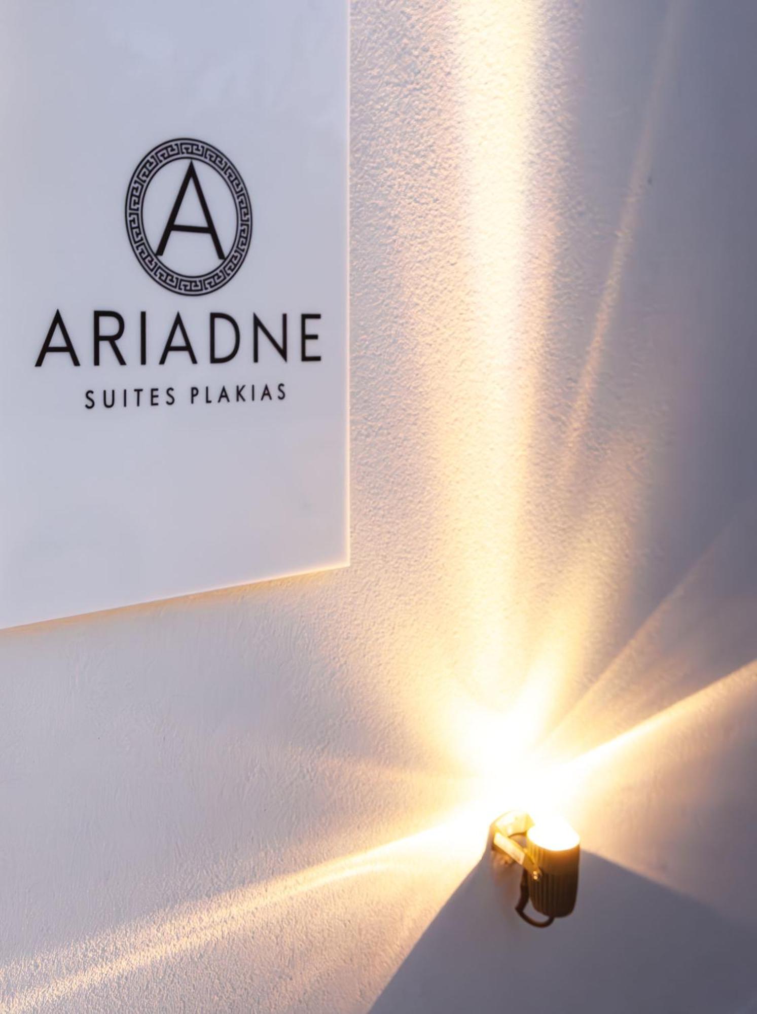 Ariadne Suites Плакіас Екстер'єр фото