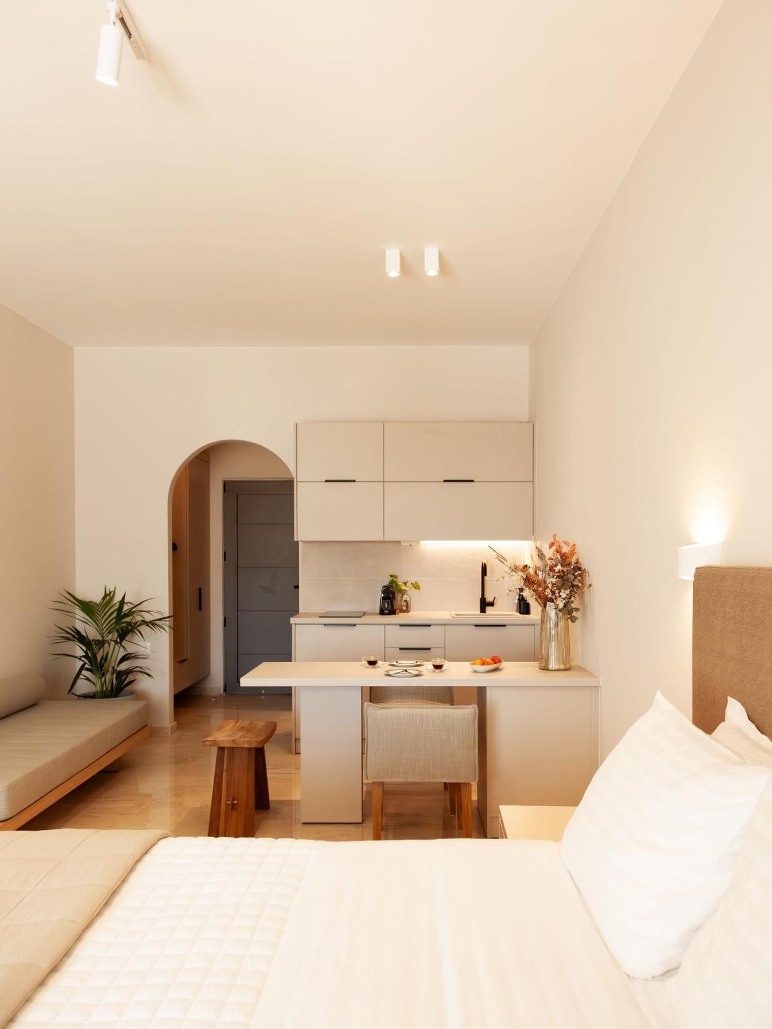 Ariadne Suites Плакіас Номер фото