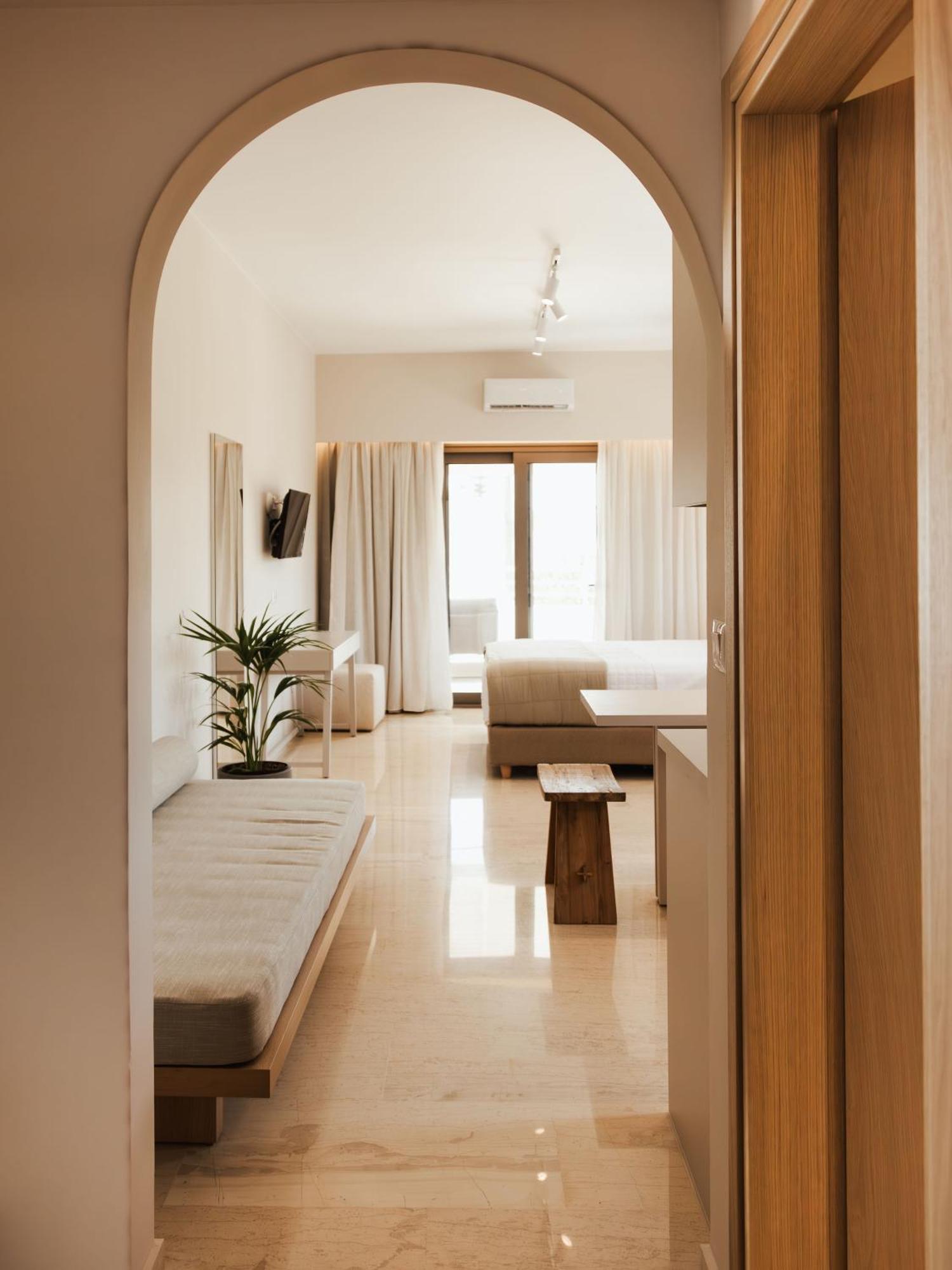 Ariadne Suites Плакіас Екстер'єр фото